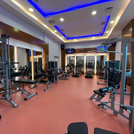 Centaurus Apartment Исламабад Екстериор снимка