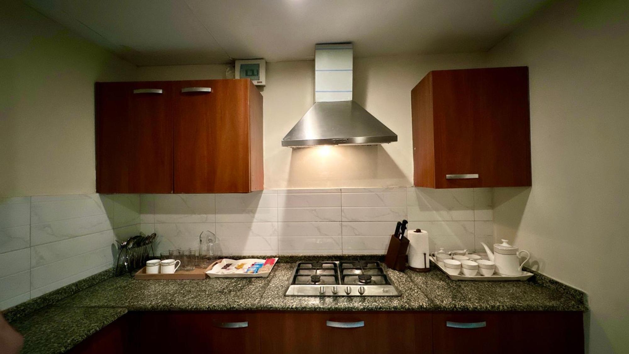 Centaurus Apartment Исламабад Екстериор снимка